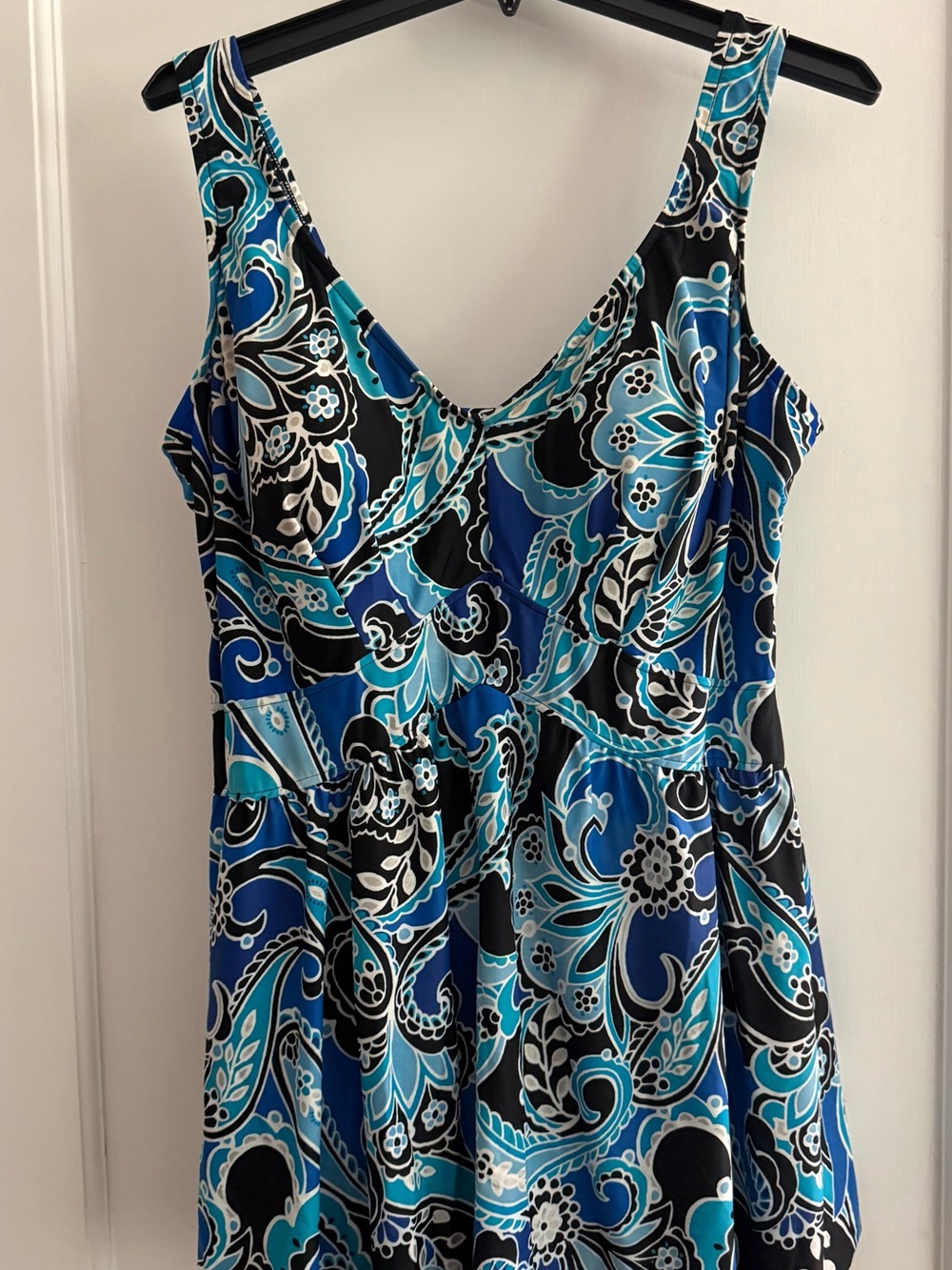 Le Cove Women’s Swimsuit